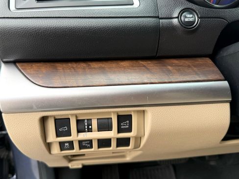 Used 2016 Subaru Outback 2.5i Limited w/ Popular Package #4 image 21