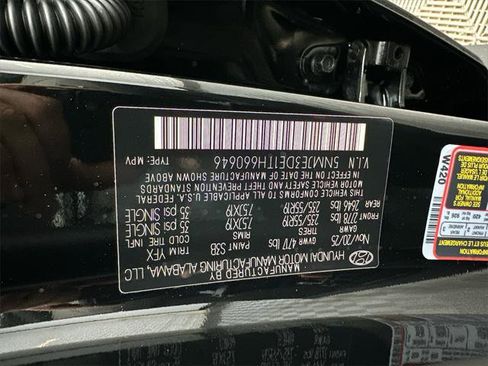 New 2026 Hyundai Tucson Limited image 36