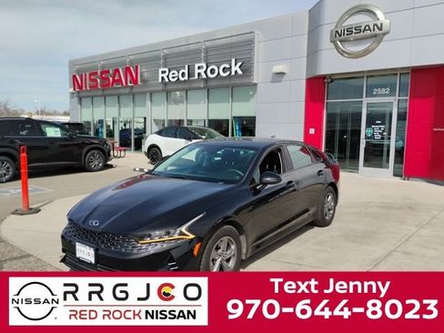 Used 2021 Kia K5 LX image 1