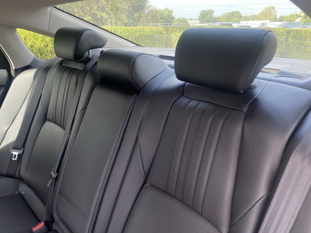 Used 2021 Honda Accord EX-L image 9