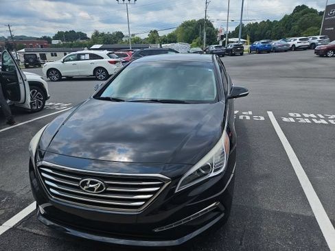 Used 2015 Hyundai Sonata Limited FWD image 2
