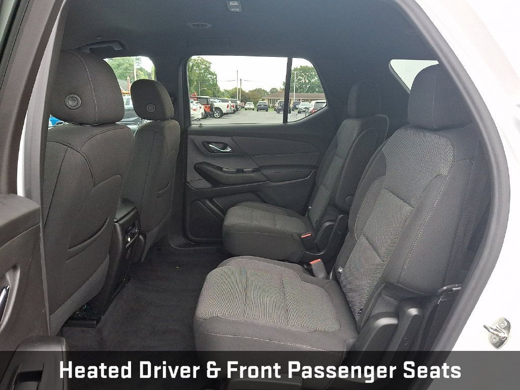 Used 2023 Chevrolet Traverse LT AWD/4WD image 13