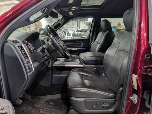Used 2018 RAM 3500 Laramie Longhorn AWD/4WD image 8