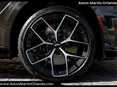 New 2026 Aston Martin DBX 707 image 21