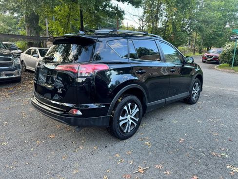 Used 2017 Toyota RAV4 LE w/ All Weather Liner Package AWD/4WD image 4
