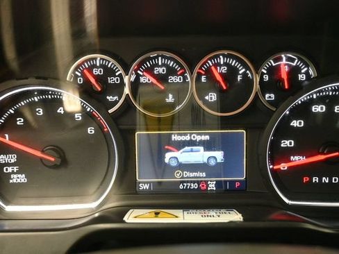 Used 2021 Chevrolet Silverado 1500 RST AWD/4WD image 18