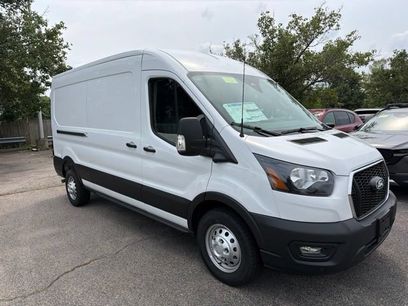 New 2026 Ford Transit 250 148 Medium Roof Extended AWD w/ Load Area Protection Package