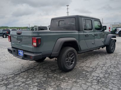 New 2025 Jeep Gladiator Sport