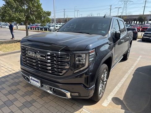 Used 2025 GMC Sierra 1500 Denali Ultimate image 2
