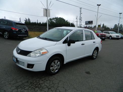 Used 2009 Nissan Versa 1.8 S w/ ABS Pkg image 4
