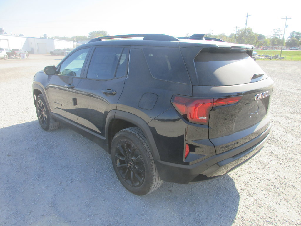 New 2027 GMC Terrain Elevation w/ Elevation Premium Package FWD image 6