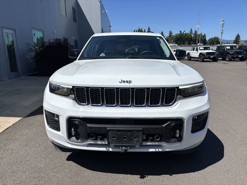 Used 2023 Jeep Grand Cherokee L Overland AWD/4WD image 7