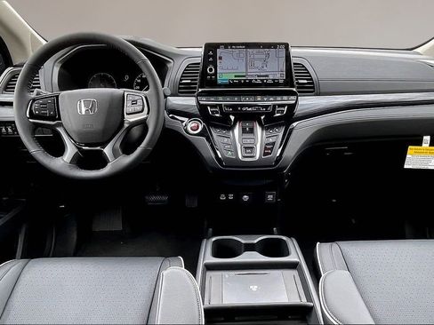 New 2026 Honda Odyssey Elite image 5