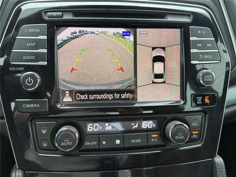 Used 2021 Nissan Maxima Platinum w/ 40th Anniversary Package image 19