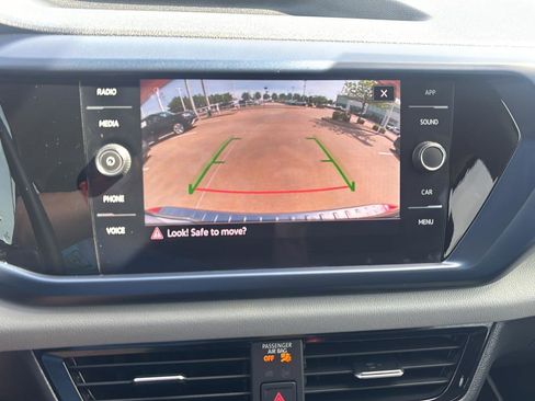 Used 2023 Volkswagen Taos SE FWD image 25