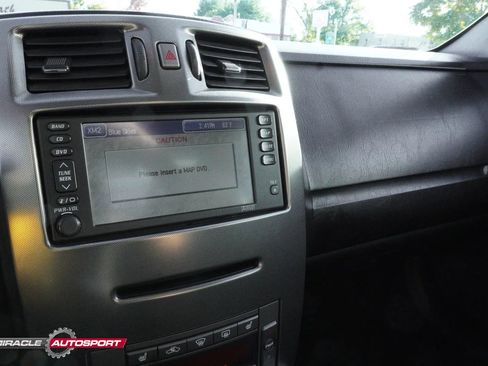 Used 2005 Cadillac XLR image 35