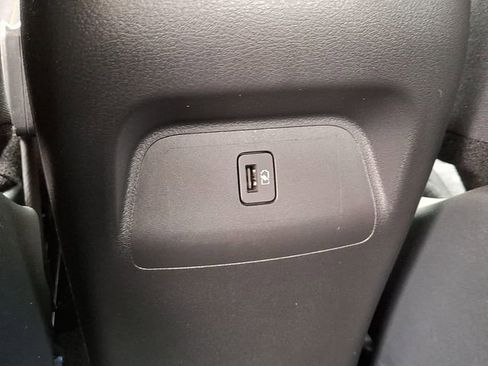 Used 2025 Nissan Sentra SR image 11