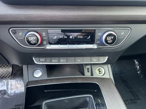 Used 2022 Audi Q5 2.0T Premium Plus image 20