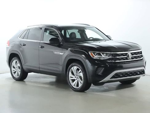 Certified 2021 Volkswagen Atlas Cross Sport SEL image 9
