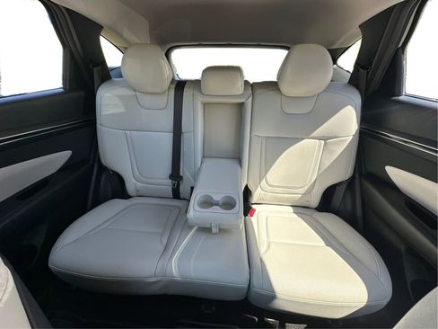 Certified 2023 Hyundai Tucson SEL w/ Convenience Package AWD/4WD image 15