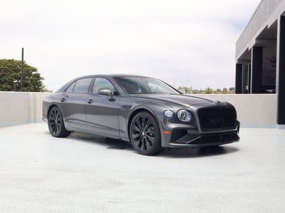 New 2025 Bentley Flying Spur Plug-In Hybrid