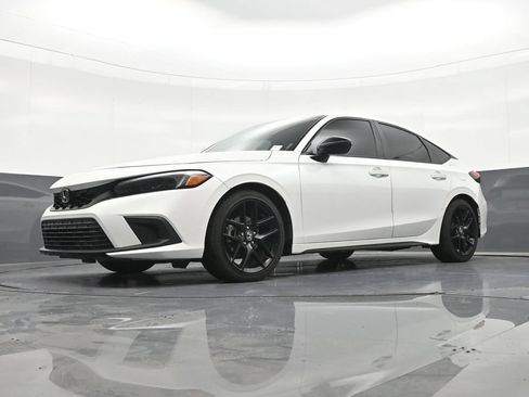 Used 2024 Honda Civic Sport image 22