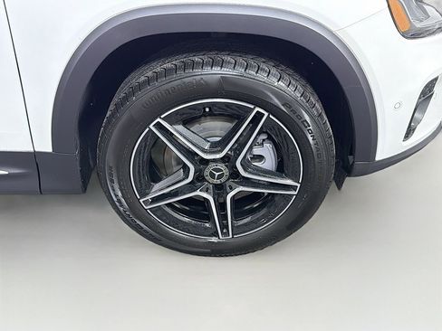 New 2026 Mercedes-Benz GLB 250 4MATIC image 34
