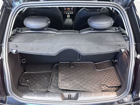 Certified 2024 MINI Cooper SE image 25