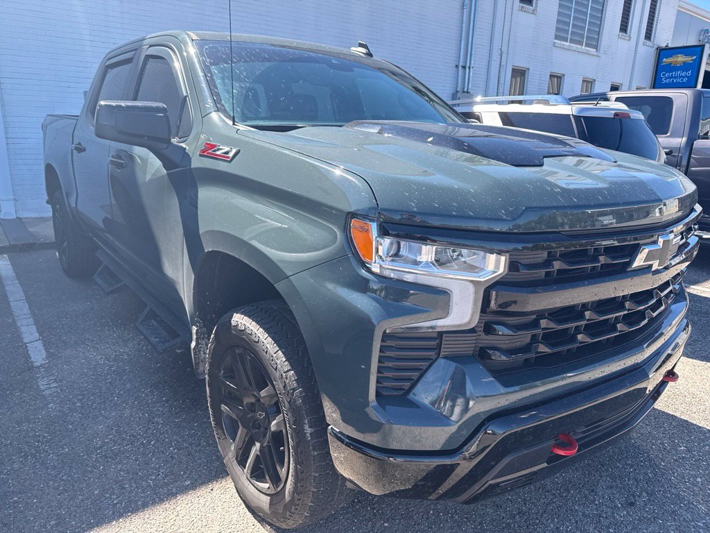 Used 2025 Chevrolet Silverado 1500 LT Trail Boss w/ Protection Package AWD/4WD image 6