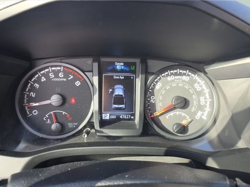 Used 2023 Toyota Tacoma SR AWD/4WD image 22