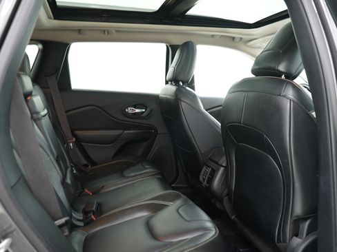 Used 2014 Jeep Cherokee Limited AWD/4WD image 13