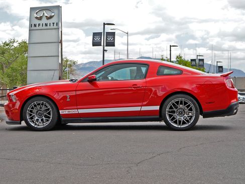 Used 2012 Ford Mustang Shelby GT500 w/ SVT Performance Pkg RWD image 7