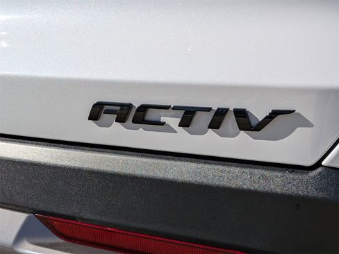 New 2026 Chevrolet Equinox ACTIV w/ Convenience Package III image 6