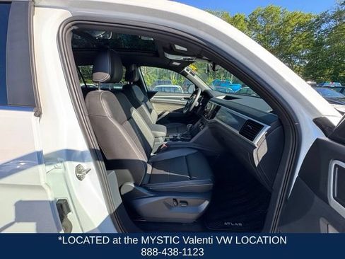 Certified 2023 Volkswagen Atlas Cross Sport SEL AWD/4WD image 27