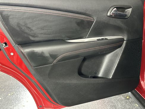 Used 2018 Dodge Journey GT image 34