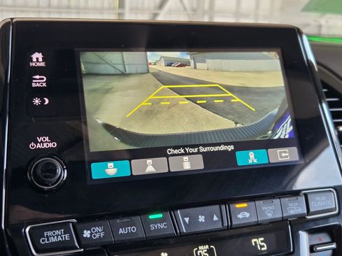 Used 2023 Honda Odyssey Touring image 3