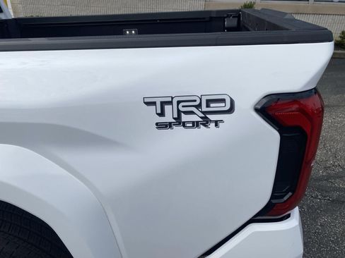 Used 2024 Toyota Tacoma TRD Sport RWD image 21