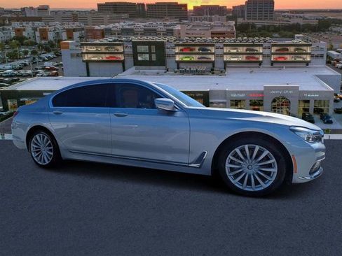 Used 2019 BMW 740i w/ Cold Weather Package RWD image 1