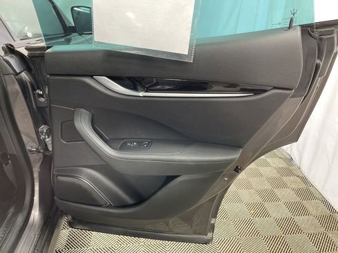 Used 2022 Maserati Levante GT image 31