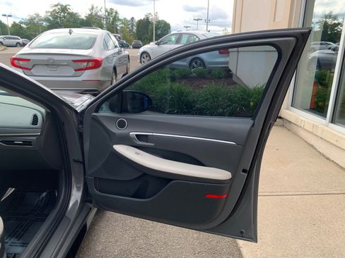 Used 2023 Hyundai Sonata SEL FWD image 35