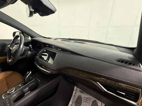 Used 2020 Cadillac XT4 Sport FWD image 28