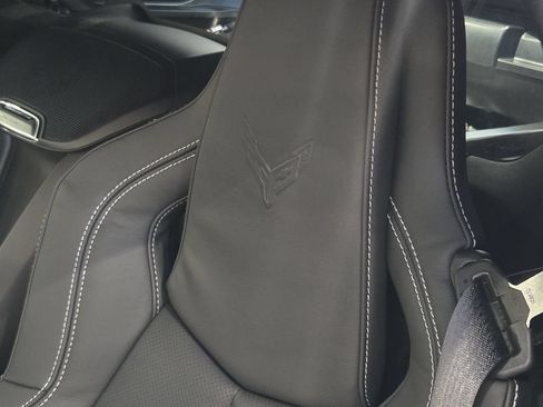 New 2027 Chevrolet Corvette Stingray Coupe w/ 1LT RWD image 28