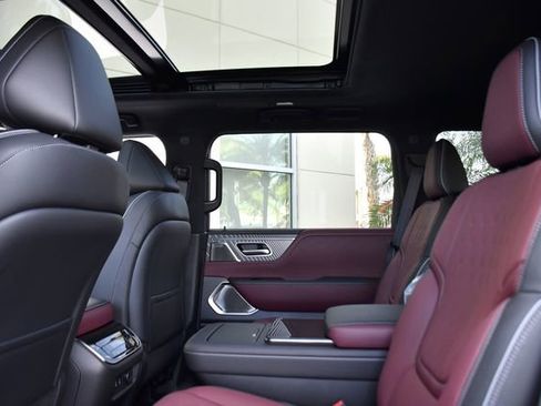 New 2026 INFINITI QX80 Autograph w/ Premium Cargo Package image 29