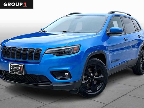 Used 2020 Jeep Cherokee Latitude Plus image 1