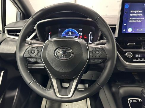 Used 2025 Toyota Corolla XSE image 18