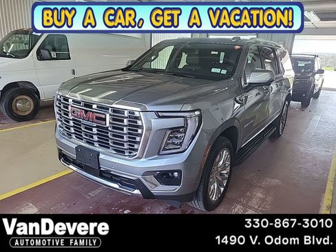 Used 2025 GMC Yukon XL Denali AWD/4WD image 1