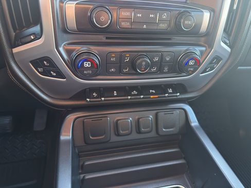 Used 2015 GMC Sierra 1500 SLT w/ SLT Crew Cab Value Package AWD/4WD image 21