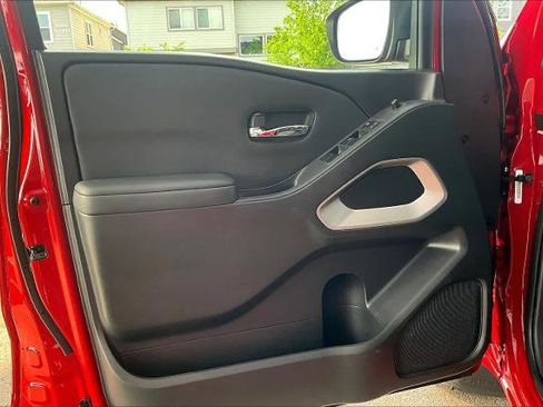 Certified 2022 Nissan Frontier SV RWD image 21