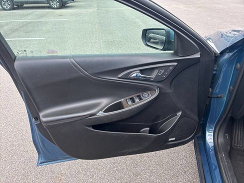Used 2024 Chevrolet Malibu LT FWD image 10