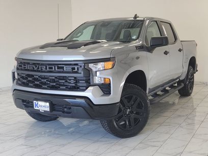 New 2026 Chevrolet Silverado 1500 Custom Trail Boss w/ Turbomax Blackout Package